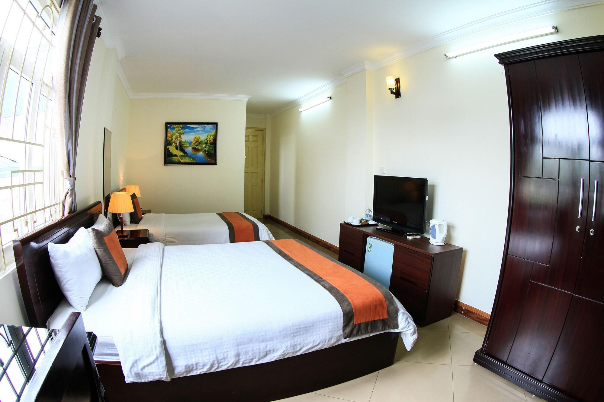 Heart Hotel 2*